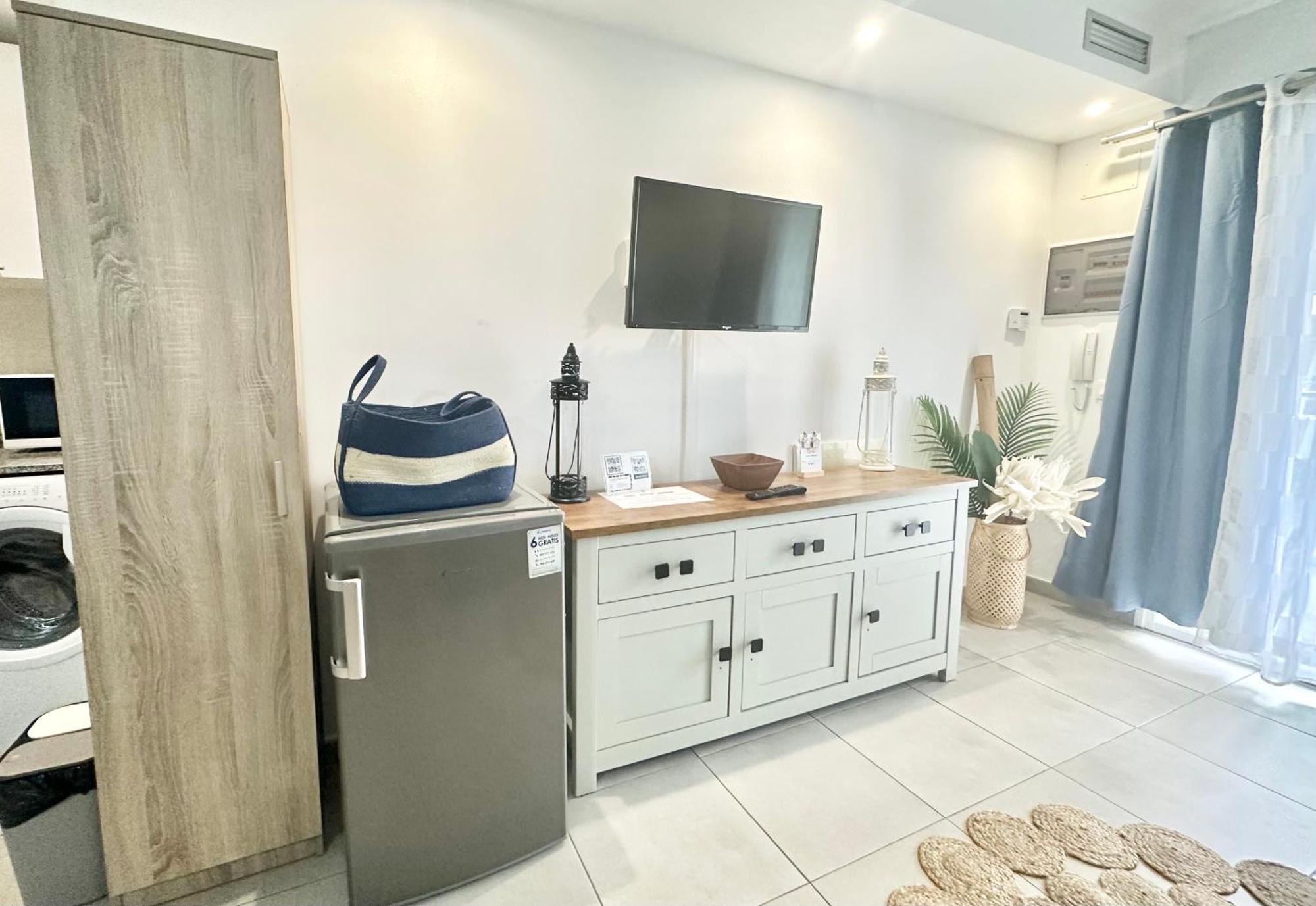 Basa Paradise - Piscina, Terraza, Wifi Y Parking Corralejo Kültér fotó